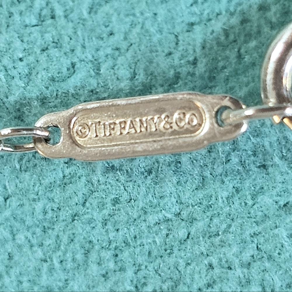 🏃‍♀️Tiffany & Co. x Nike “Run Like A Girl” Sterling Silver 925 Necklace ✨️ - Picture 6 of 16